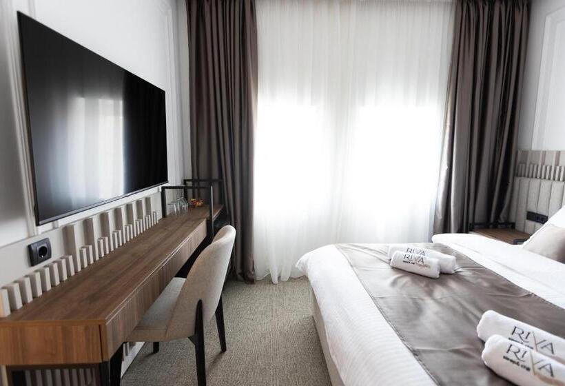 مُتل Riva Sleep & Chill