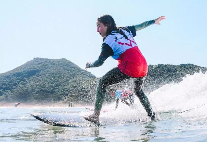 Majatalo Escuela De Surf Waves Sound   Alojamiento Compartido