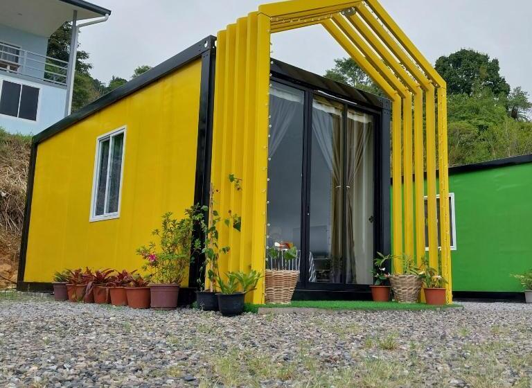 Pensión Sf Homestay