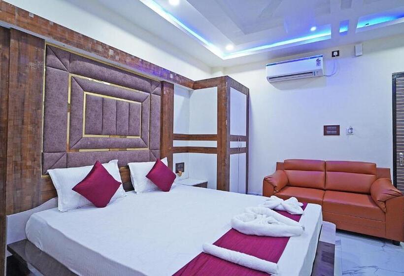 India Beach Resort On Beach