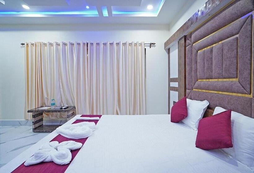 India Beach Resort On Beach