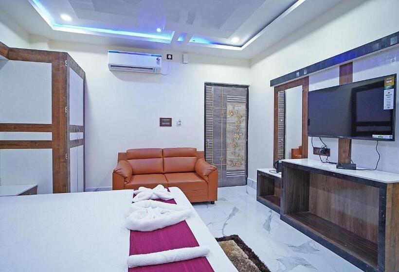 India Beach Resort On Beach