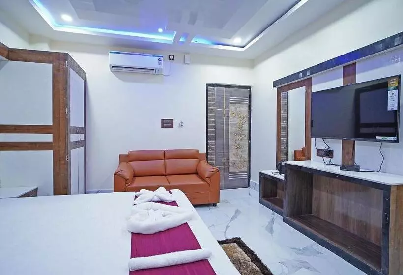 India Beach Resort On Beach