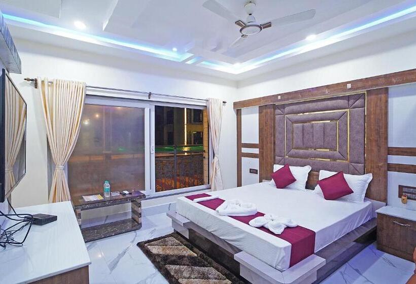 India Beach Resort On Beach