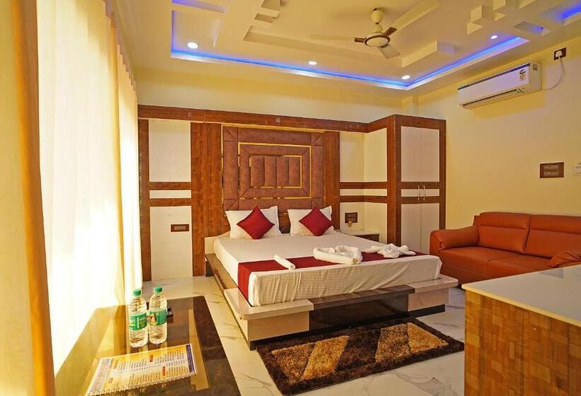 India Beach Resort On Beach