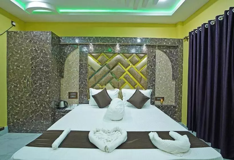 India Beach Resort On Beach