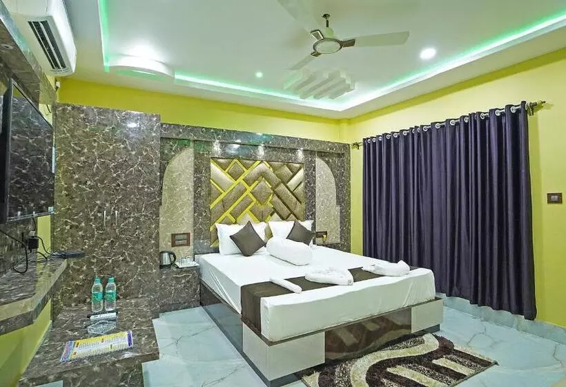India Beach Resort On Beach
