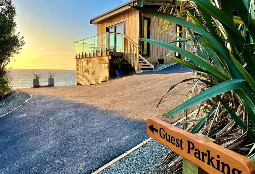 Nocleg ze śniadaniem View With A Room Nz   Boutique Beachfront Accommodation On The Great Coast Road