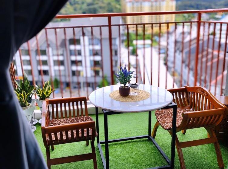 D Elegant Suite   Emerald Avenue