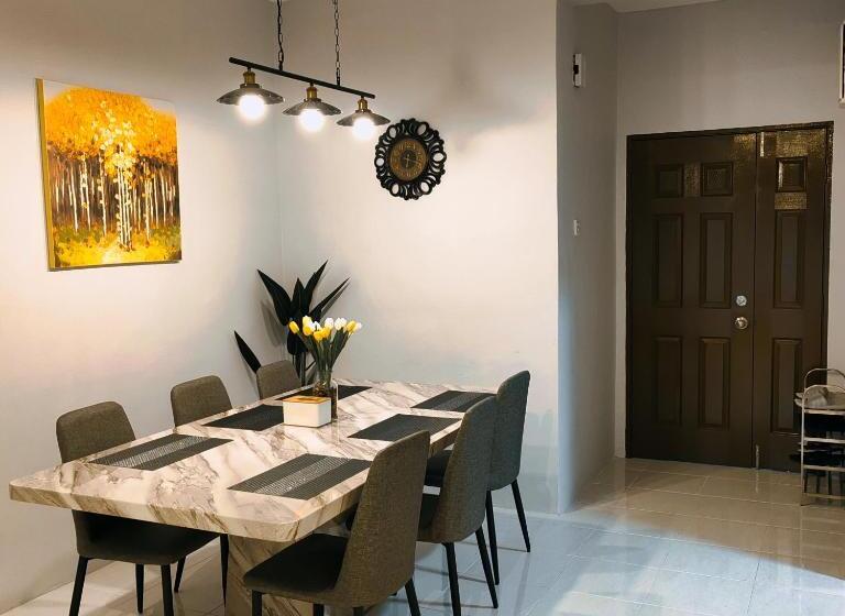 D Elegant Suite   Emerald Avenue