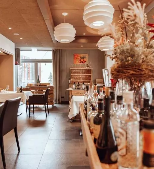 Encanto Hotel Restaurant