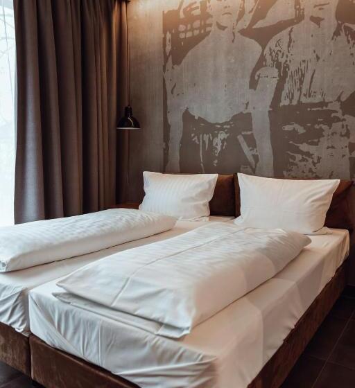 Encanto Hotel Restaurant