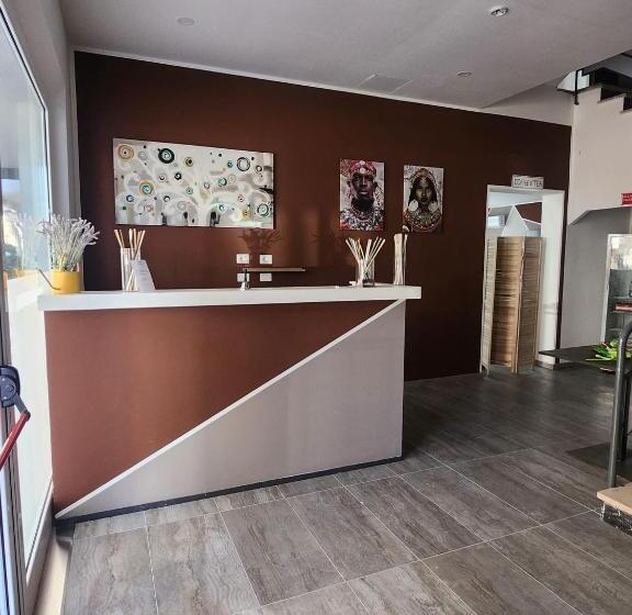 בית מלון כפרי Crisvan