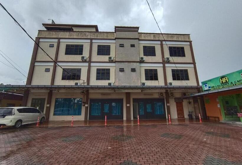 בית מלון כפרי Oyo 90868 Oba