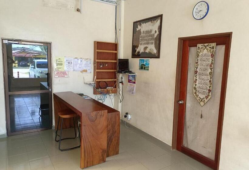 בית מלון כפרי Oyo 90868 Oba