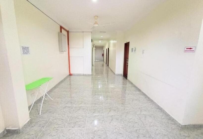 בית מלון כפרי Oyo 90868 Oba