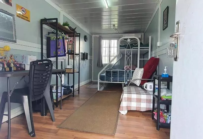 ホテル Oyo Home 90851 Rb Homestay & Farms 2