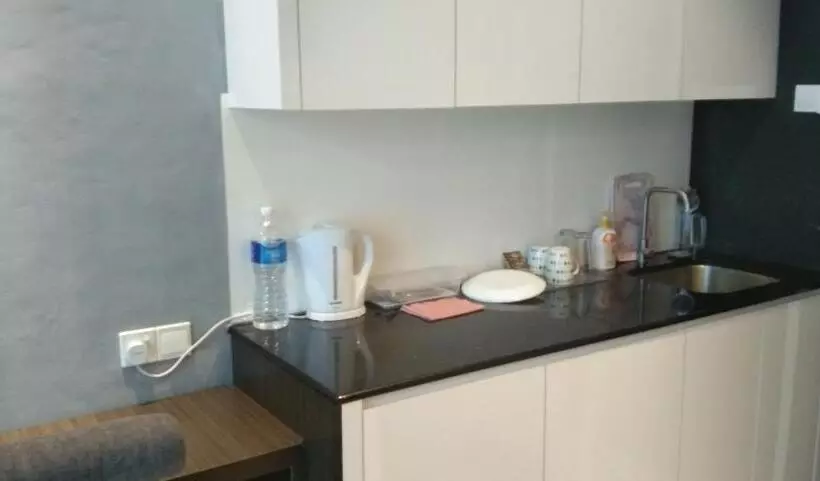 ホテル Pintarman Service Aprtment @ The Stirling Suites