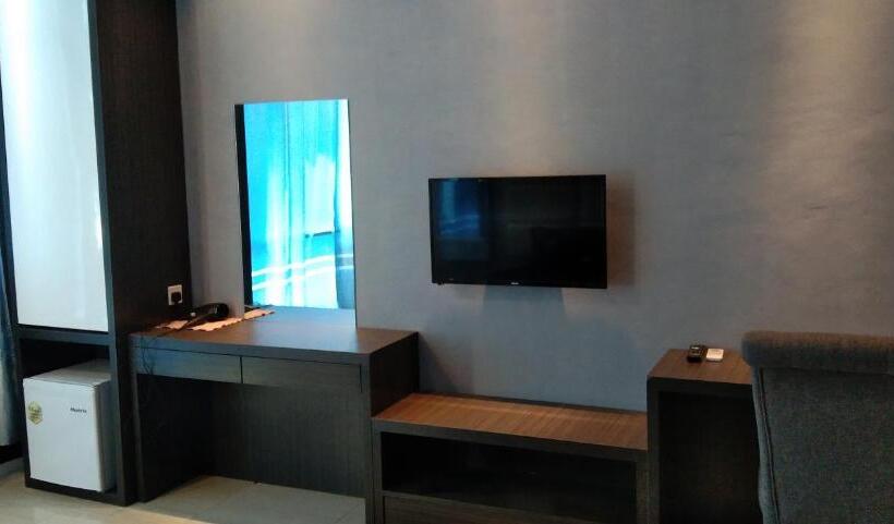 בית מלון כפרי Pintarman Service Aprtment @ The Stirling Suites