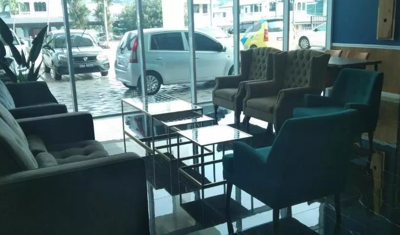ホテル Pintarman Service Aprtment @ The Stirling Suites