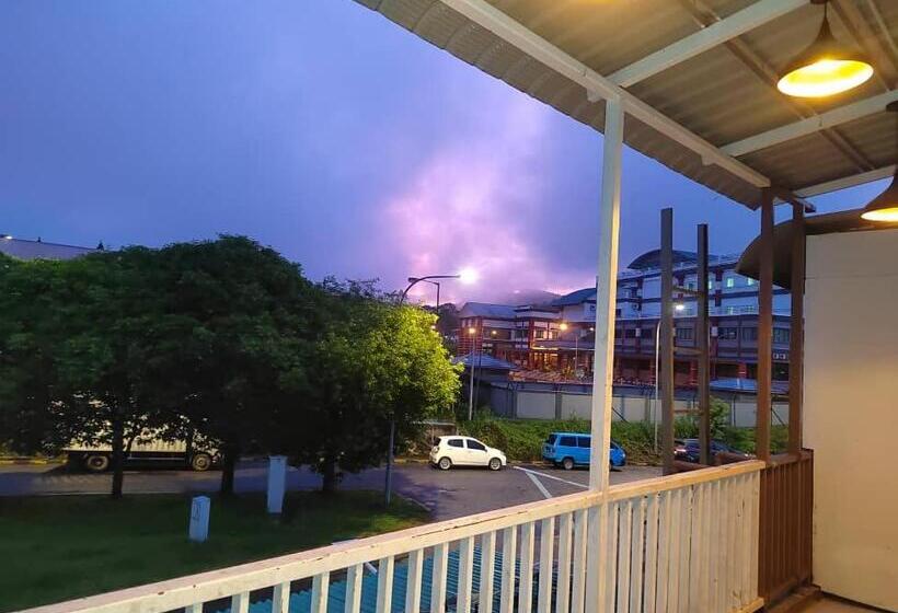 Hotel Suria Paradise Lodge