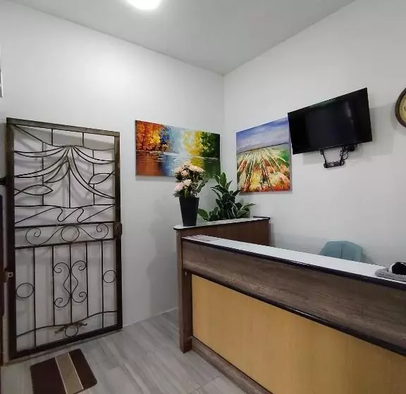 Hotelli Suria Paradise Lodge