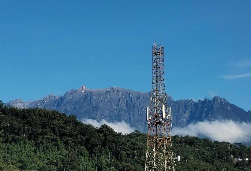 Hotel Suria Paradise Lodge