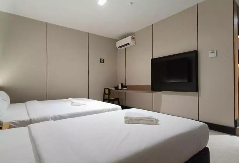 ホテル Urban Inn, Serai Wangi