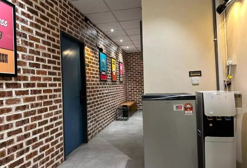 M Stay Hostel