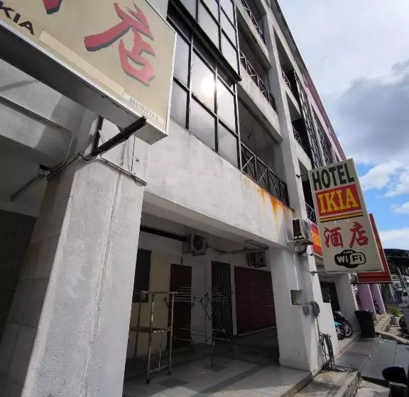 Oyo 90895 Hotel Ikia
