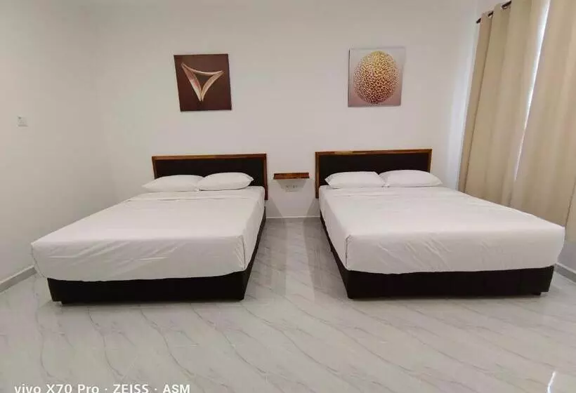 Majatalo Asm Roomstay 4 2 Queen Beds