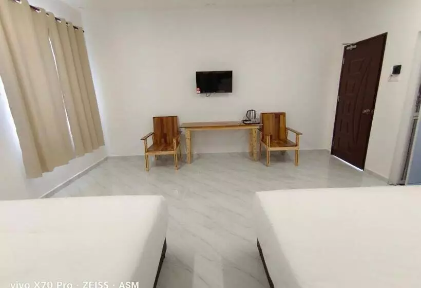 Majatalo Asm Roomstay 4 2 Queen Beds