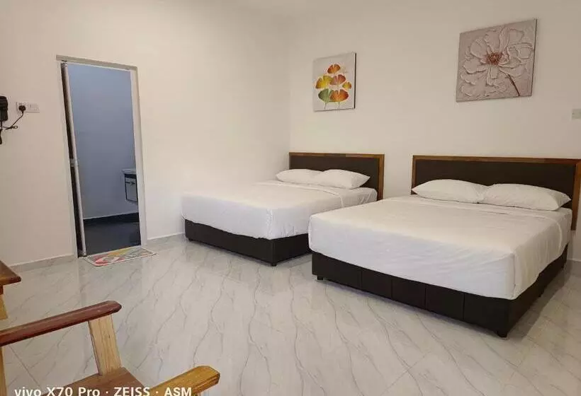 Majatalo Asm Roomstay 4 2 Queen Beds