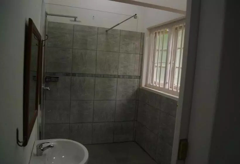 ペンション Atlas Guesthouse