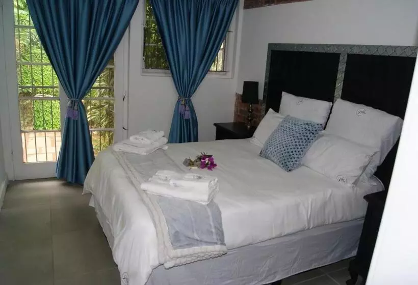 ペンション Atlas Guesthouse