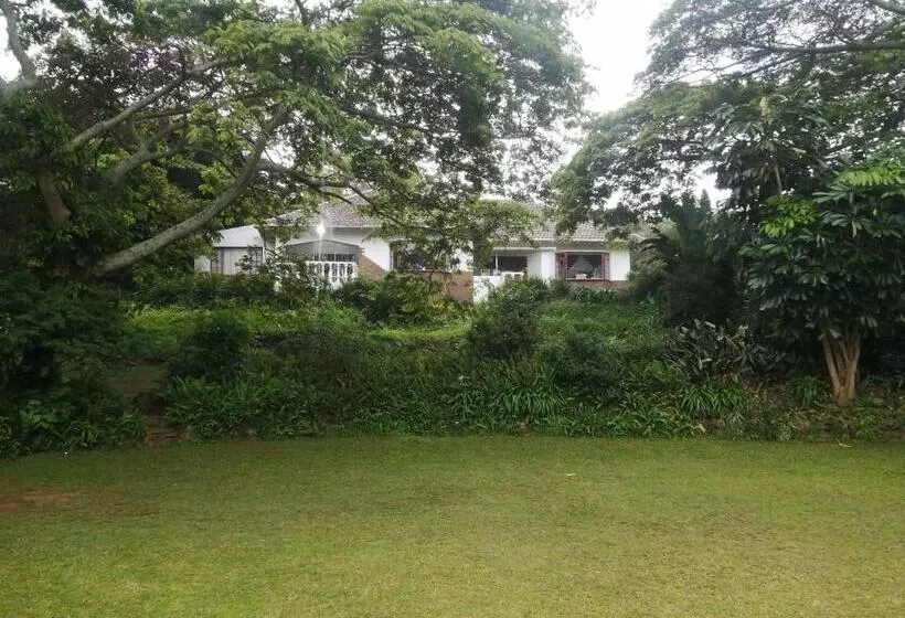 ペンション Atlas Guesthouse