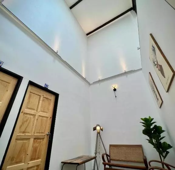 پانسیون Dosomething Guest House 8