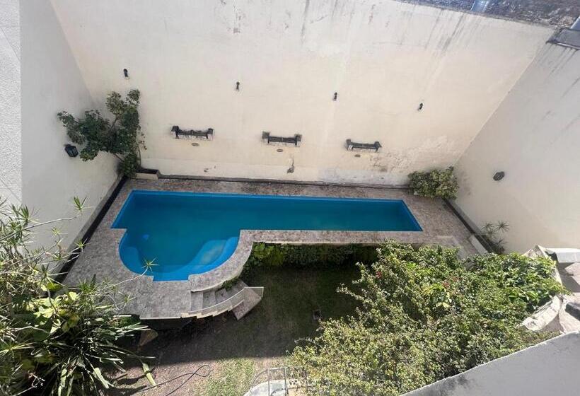 بنسيون Habitacion En Casa Centrica Con Pileta, Terraza, Asador, Cerca De Paseo Historico Rodex Experiences