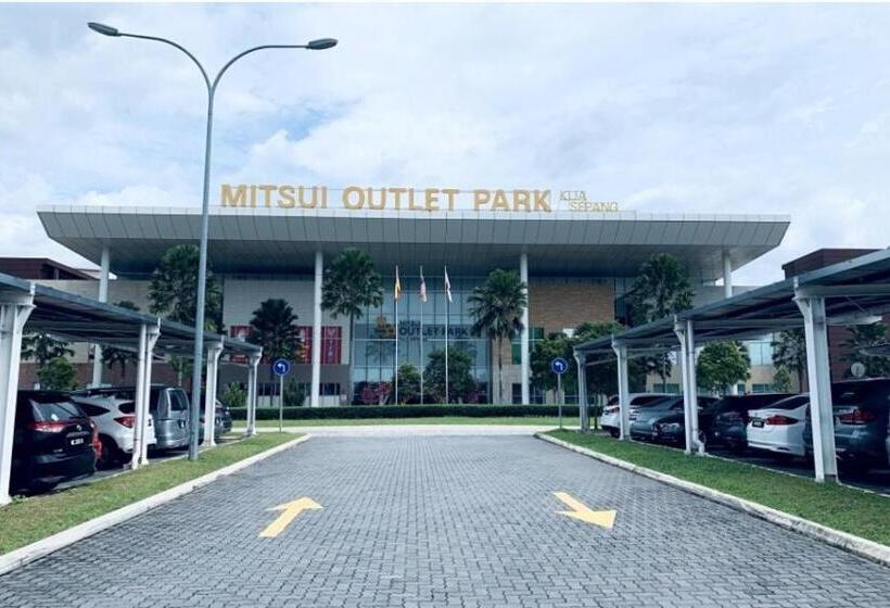 پانسیون La Suite@alanis Residence