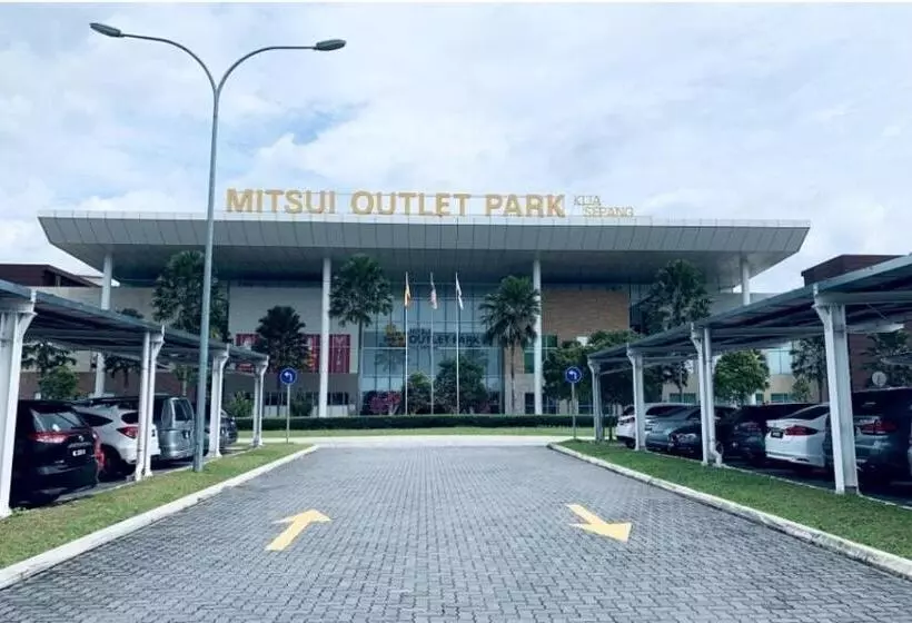 پانسیون La Suite@alanis Residence