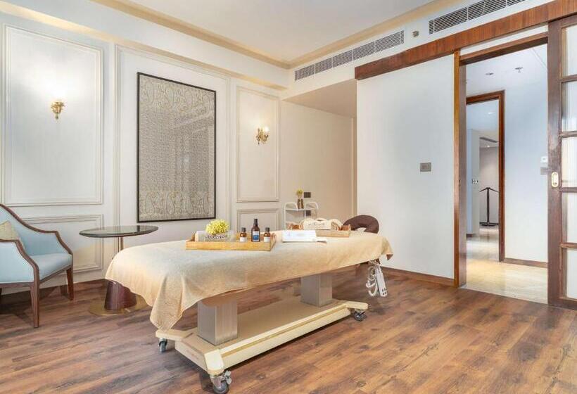 Radisson Collection Hotel & Spa, Riverfront Srinagar