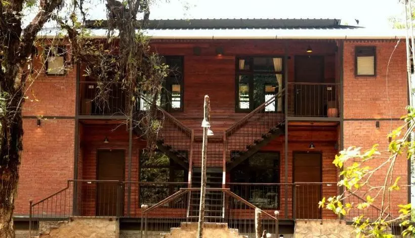 Lomakeskus Red Panda Jungle Camp   A Unit Of Davinchi Homes Pvt Ltd