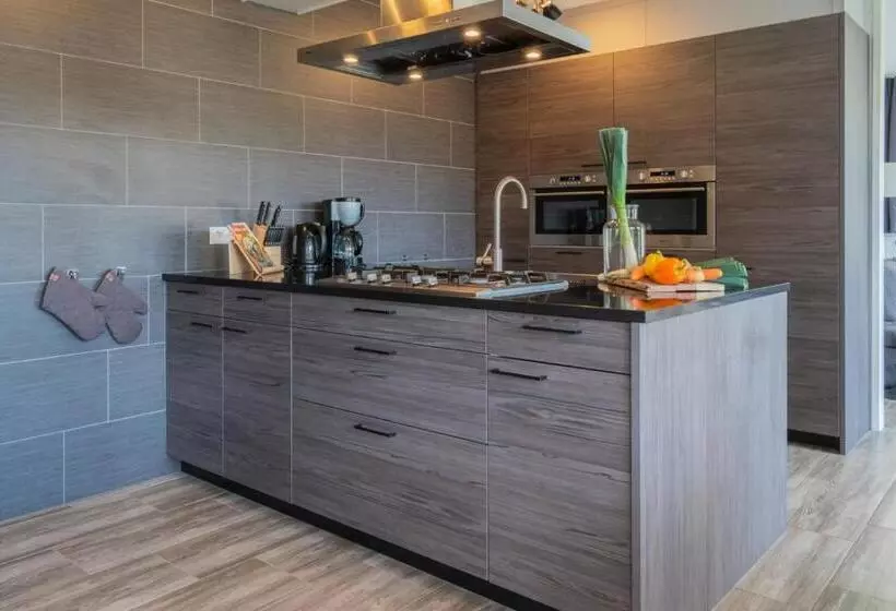 リゾートホテル Summio Vakantiepark Emslandermeer