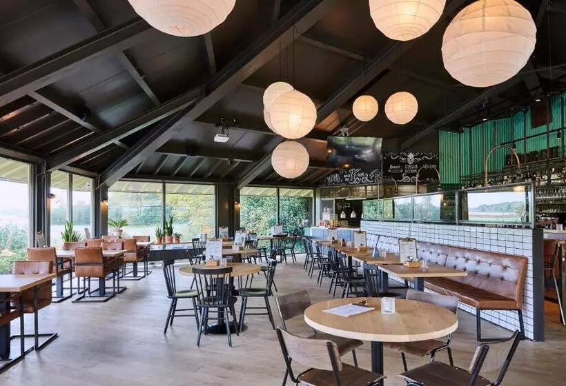 リゾートホテル Summio Vakantiepark Emslandermeer