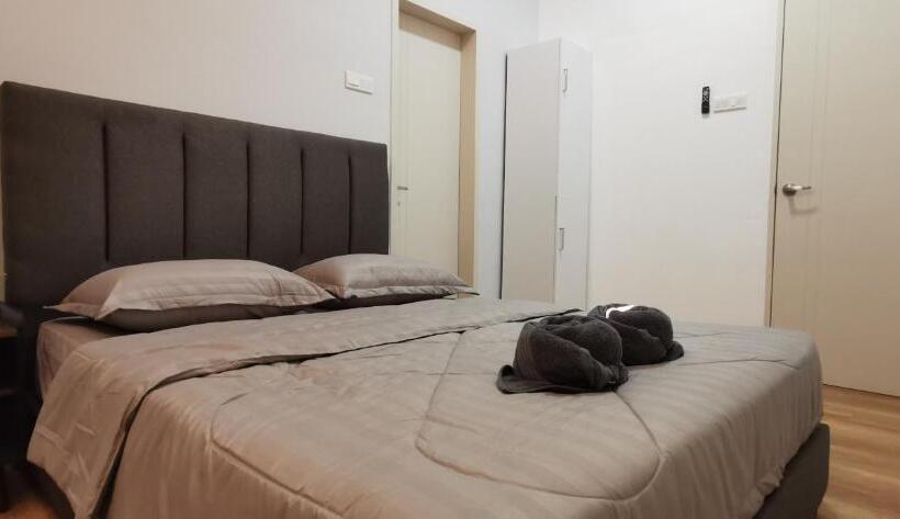 Mykeythe Quartz A 06 03a Melaka City