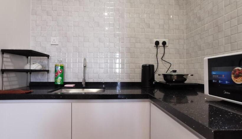 Mykeythe Quartz A 06 03a Melaka City