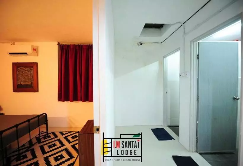 Retkeilymaja Im Santai Lodge