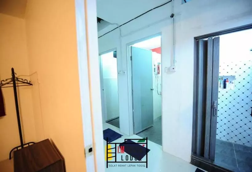 Retkeilymaja Im Santai Lodge