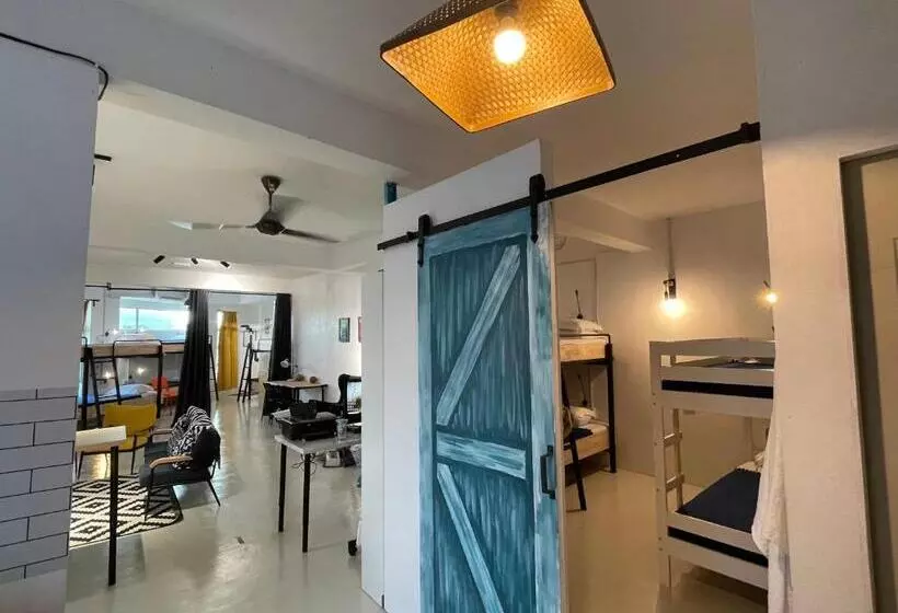 Retkeilymaja Im Santai Lodge