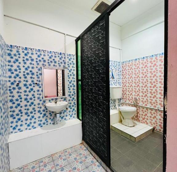 فندق صغير Mj Inn